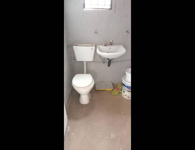 2 BEDROOM HOUSE FOR SALE IN THULANI